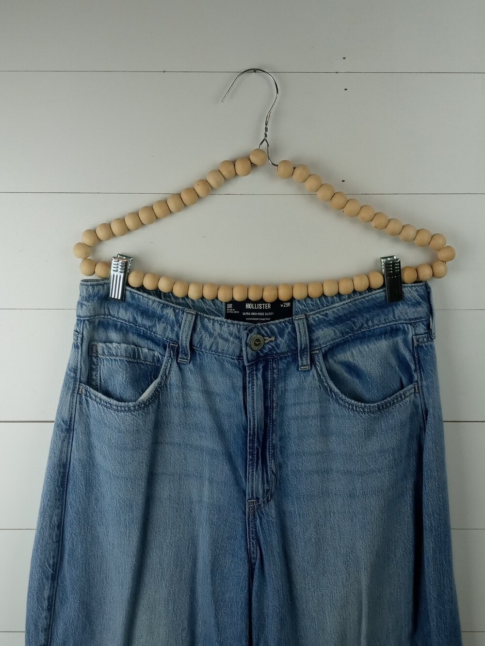 Hollister Women's size 8 ultra high rise baggy denim jeans super soft flowy jean